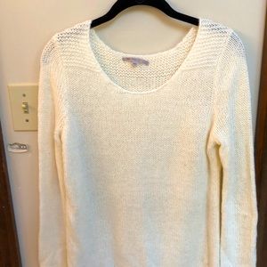 Barely worn cream Gap sweater